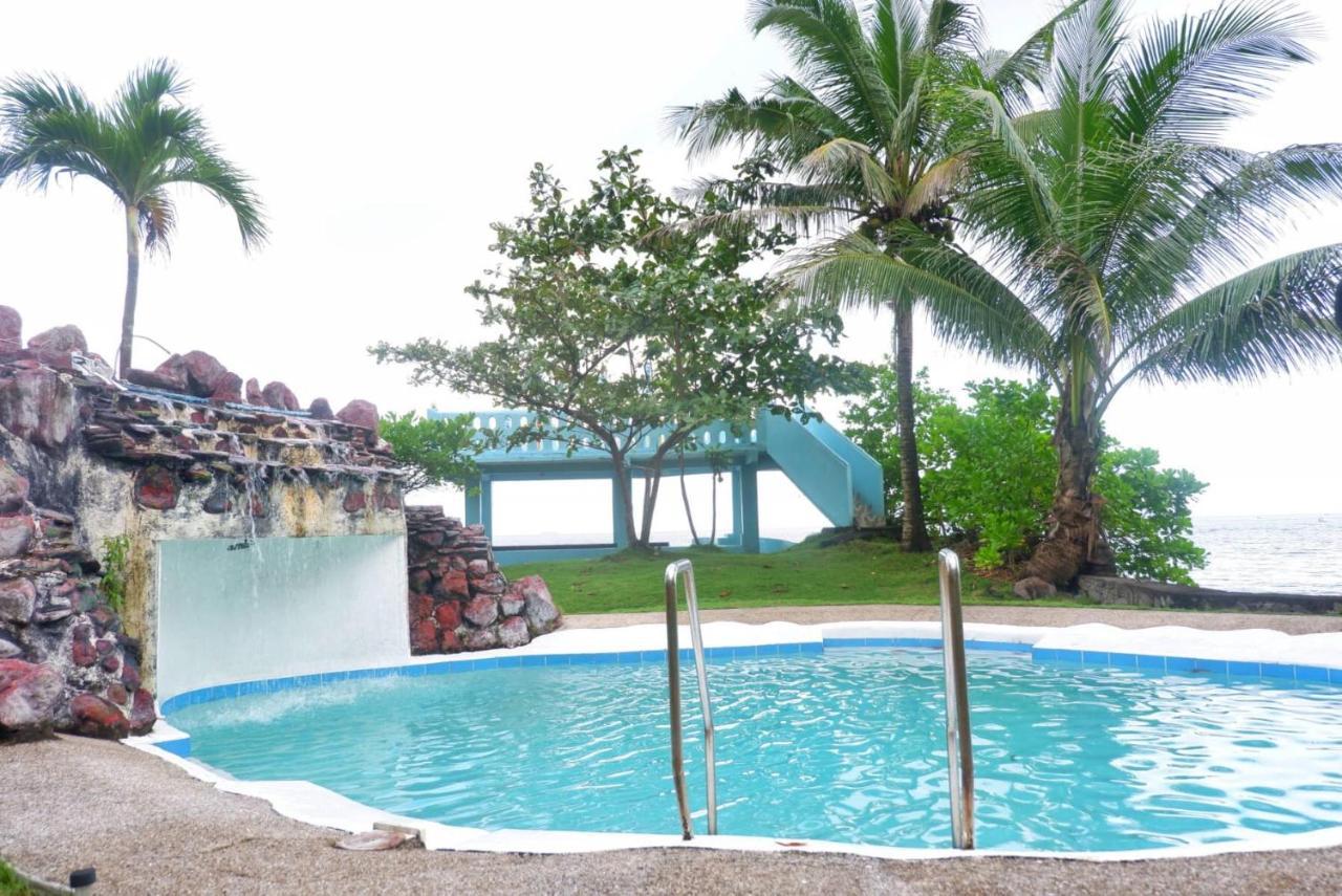 Puesta Del Sol Beach Bungalows And Restobar Mambajao Exterior foto